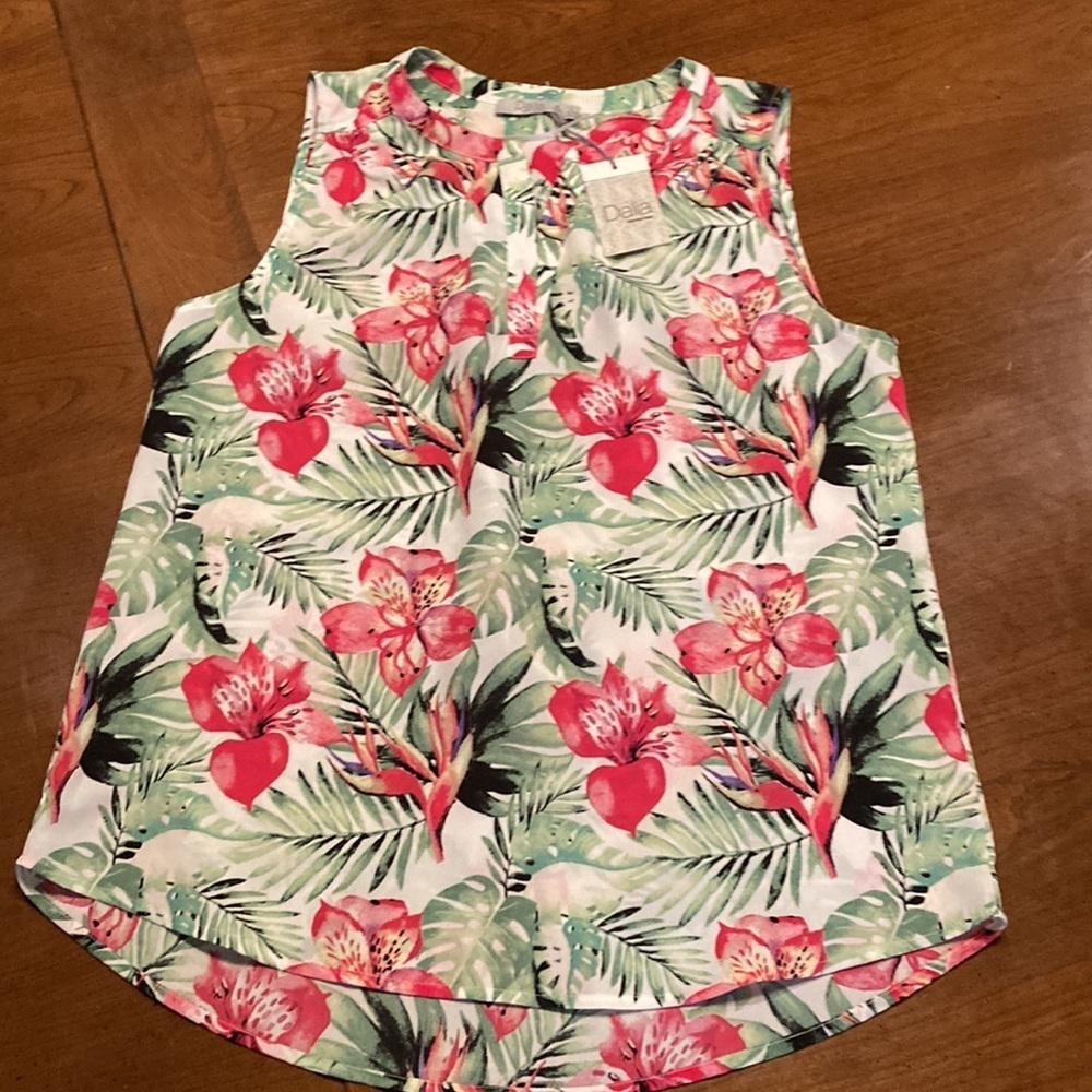 🌸NWT DALIA Sleeveless Tunic Blouse - size womens Medium - Picture 9 of 12